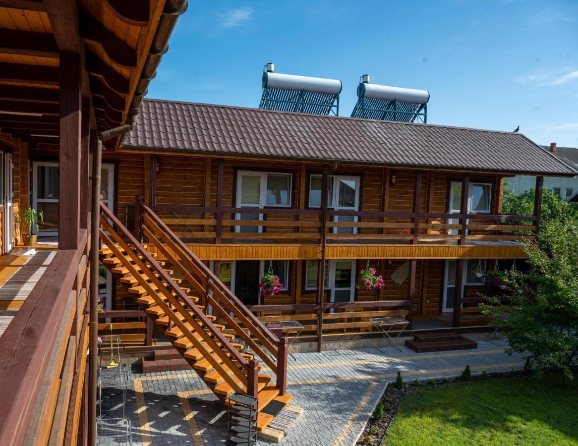 Rybatska 7 Chornomorsk Exterior foto
